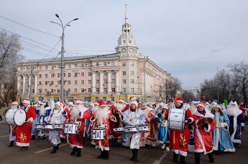 Картинка с дедом на парад